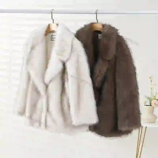 Manteau oversize en fausse fourrure néo menthe ultra doux