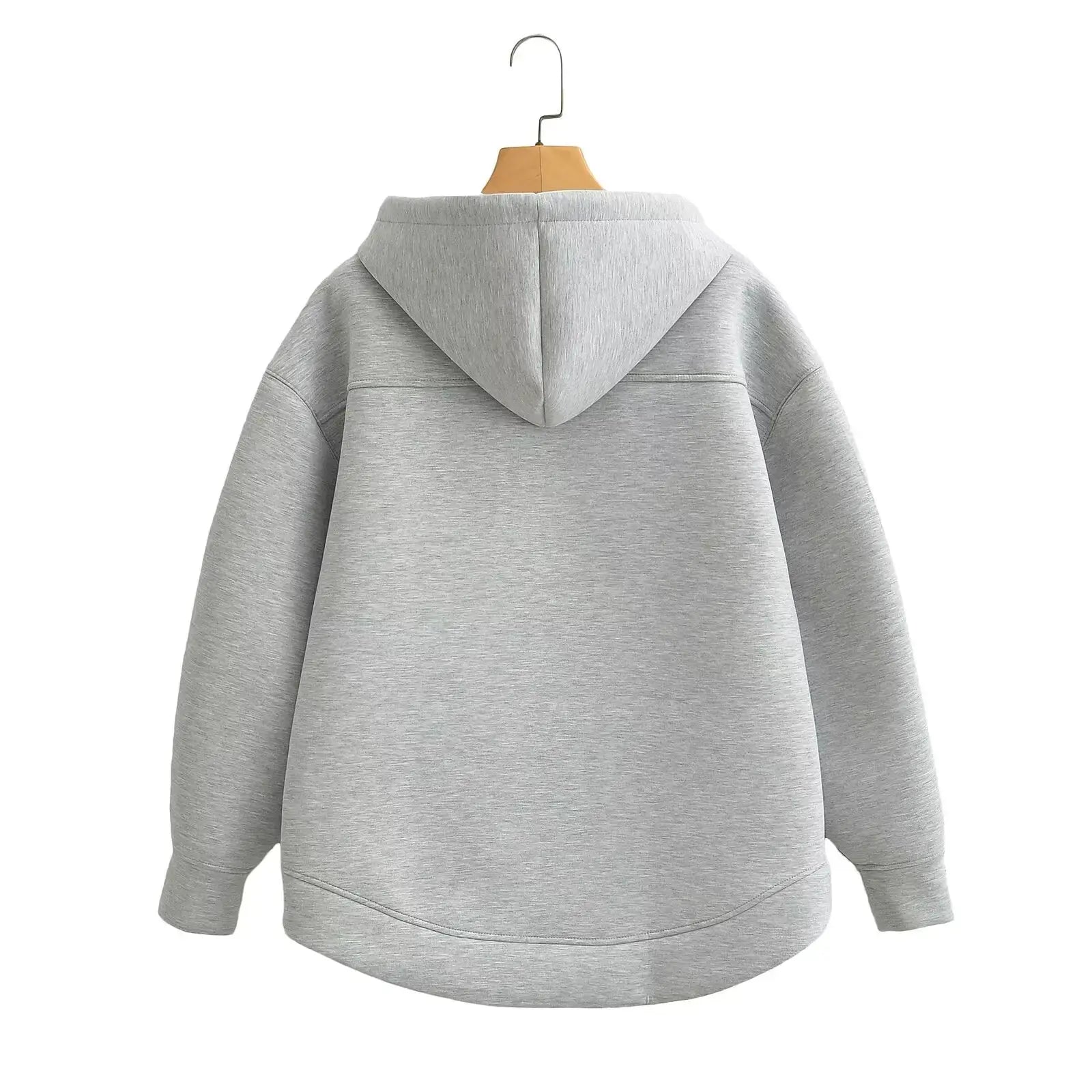 Sweat Zippé Oversize à capuche en fibres synthétiques douces, confortable et tendance pour streetwear et look casual féminin.