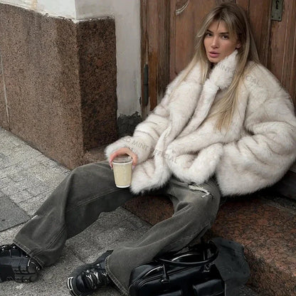 Manteau oversize en fausse fourrure néo menthe ultra doux